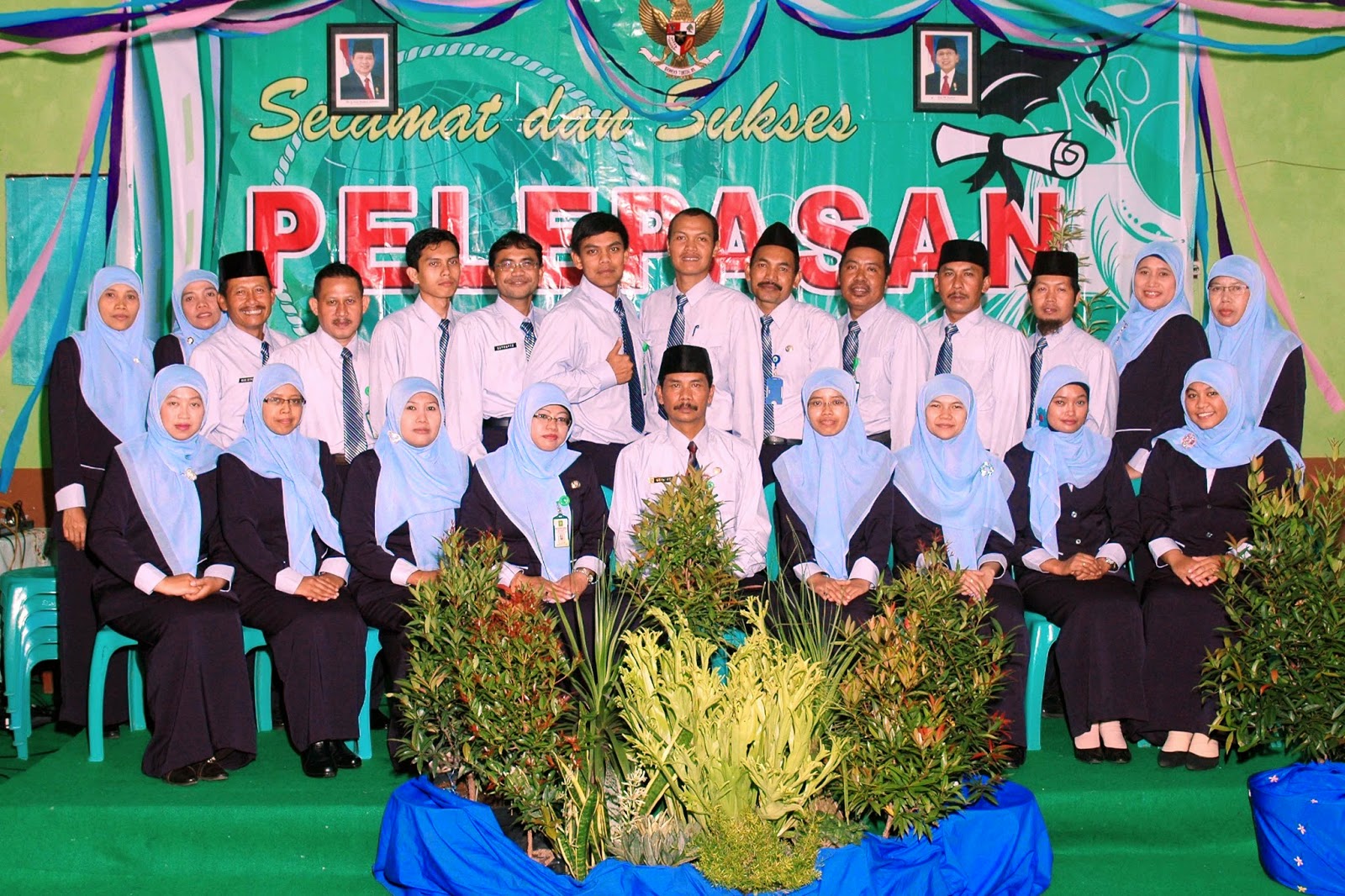 Bapak Ibu Guru Pendiri SMP Ma'arif Batu