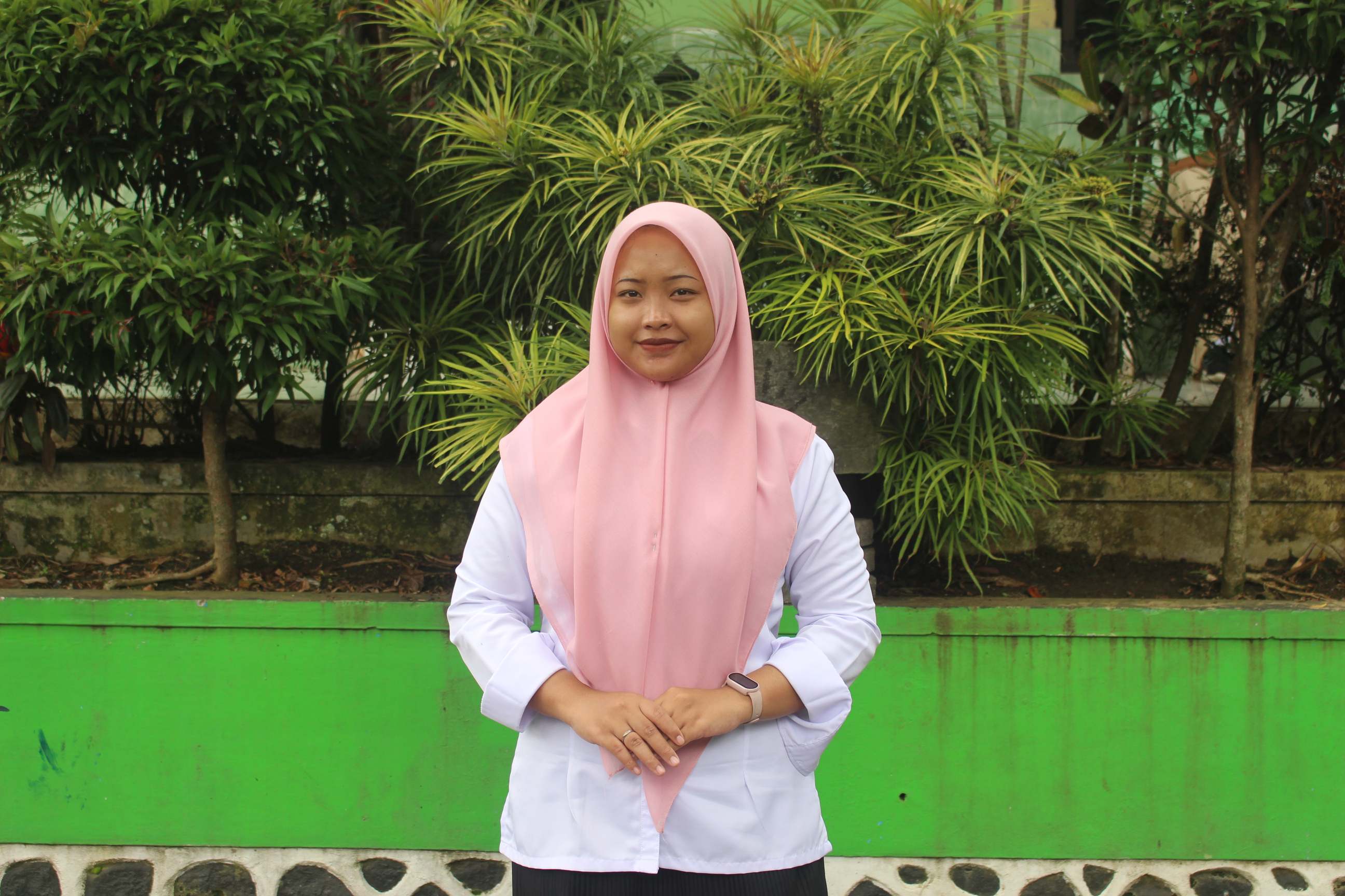 LUDYAWATI, S.Mat | Guru